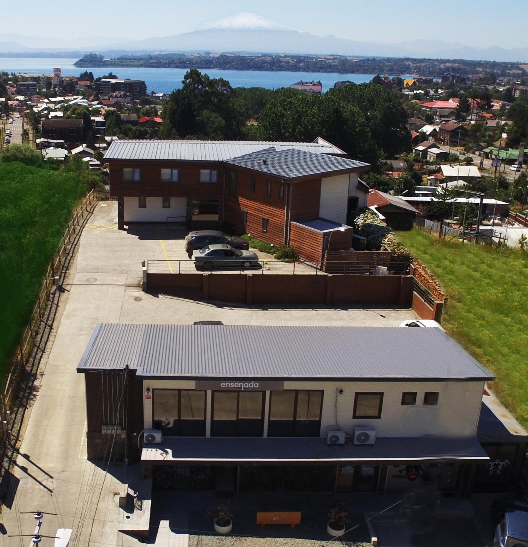 Dein Haus Hotel Y Departamentos Puerto Varas Exterior photo